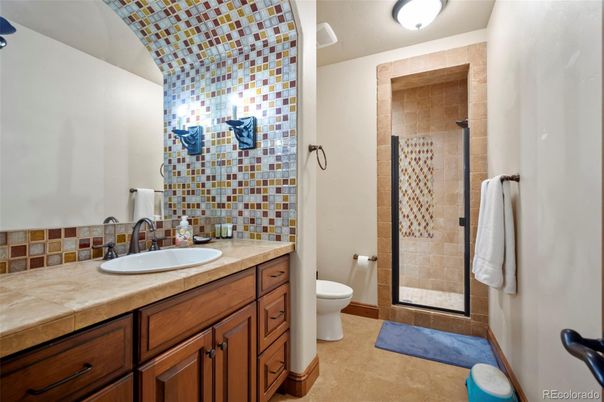 Bathroom, Interior, Tile Countertops