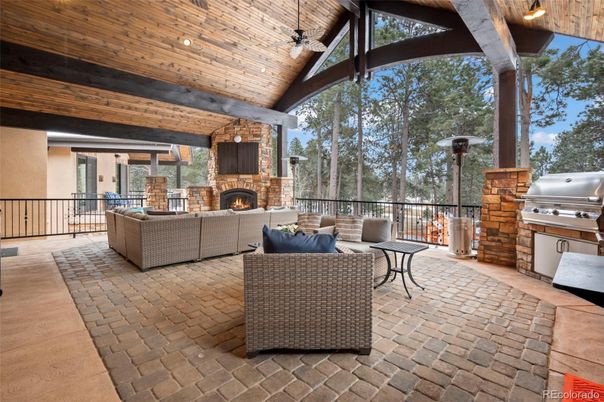 Exterior, Fireplace