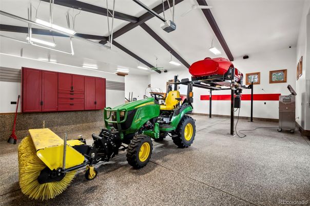 Fitness Equipment, Garage, Interior