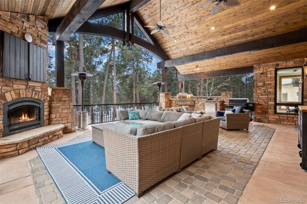Exterior, Fireplace