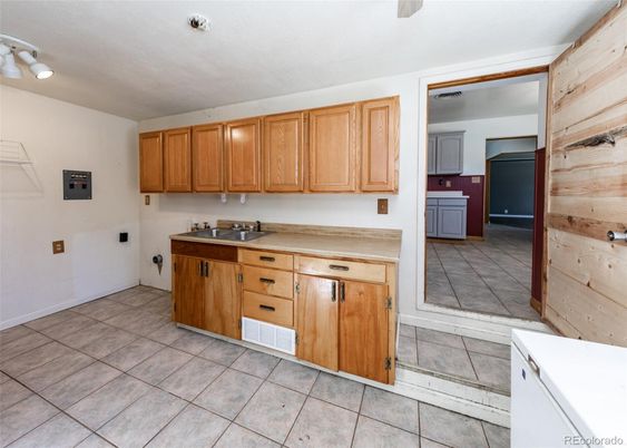 Interior, Kitchen