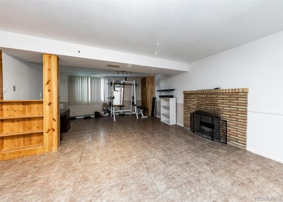 Fireplace, Fitness Equipment, Interior