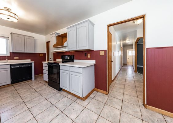 Interior, Kitchen