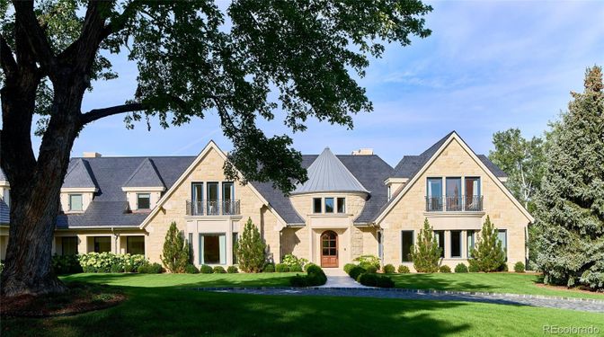 Exterior, Facade, French Provincial