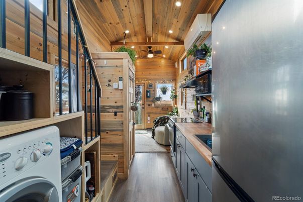 Interior, Recessed Lighting, Washer, Wooden Beams, Wooden Ceilings, Wood Texture Flooring, Wooden Walls