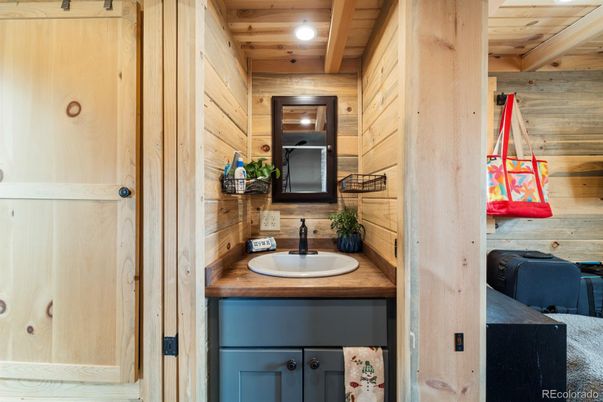Bathroom, Interior, Wooden Ceilings, Wooden Walls