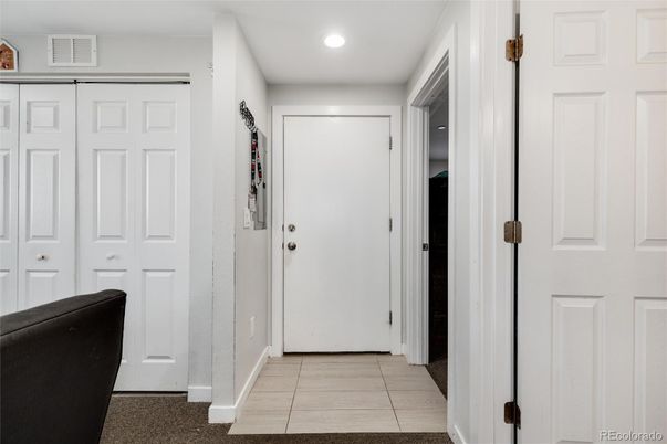 Interior, Recessed Lighting