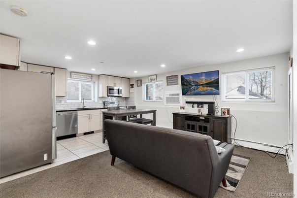Interior, Kitchen, Living room, Recessed Lighting, Stainless Steel Appliances
