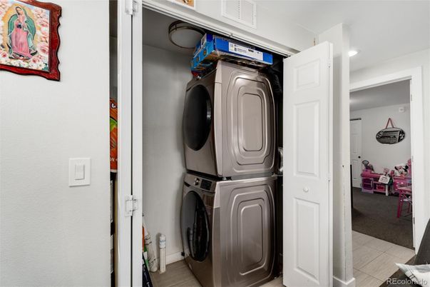 Interior, Recessed Lighting, Utility Closets, Washer