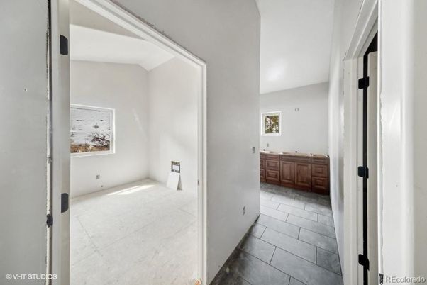 Bathroom, Empty room, Interior