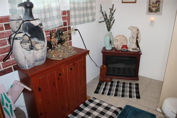 Fireplace, Interior