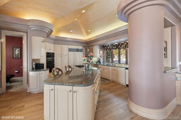 Interior, Kitchen, Recessed Lighting, Wooden Ceilings, Wood Texture Flooring