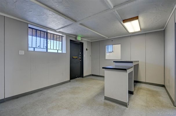 Elevator, Interior