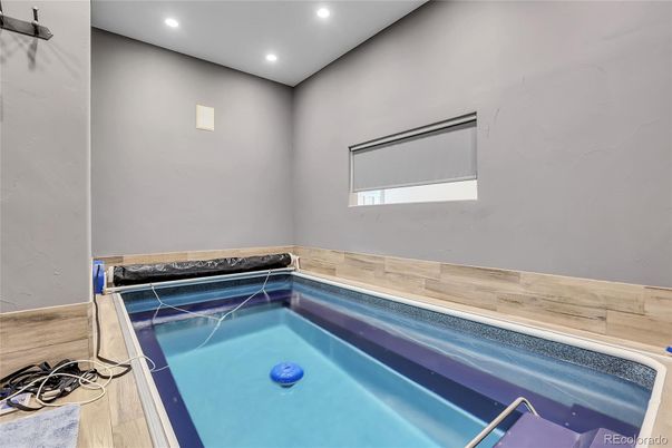 Interior, Pool, Recessed Lighting