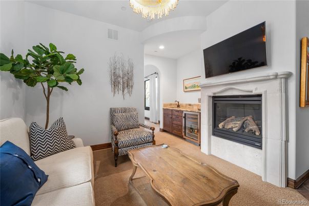 Chandelier, Fireplace, Interior, Living room, Recessed Lighting