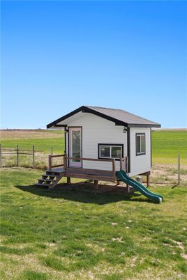 Backyard, Exterior, Playground