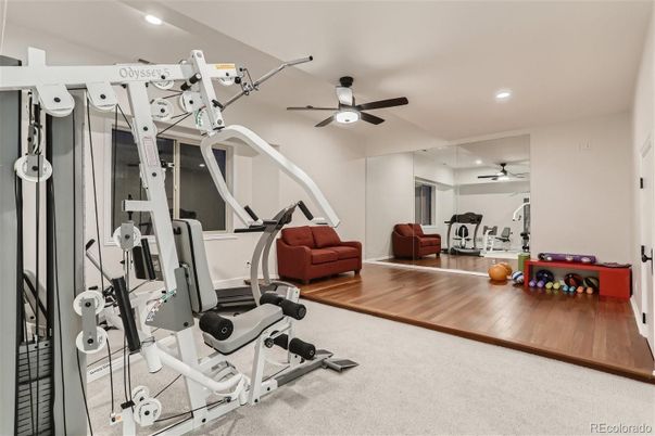 Fitness Equipment, Interior, Recessed Lighting, Wood Texture Flooring