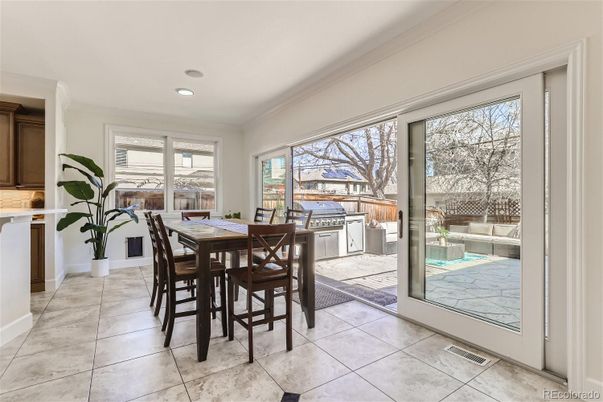 Dining room, Interior, Recessed Lighting