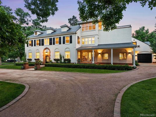 Exterior, Facade, French Provincial