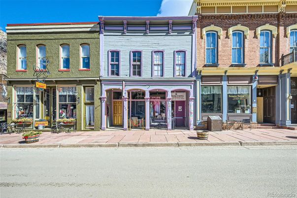 Exterior, Facade, Brick Facade, Rowhouse