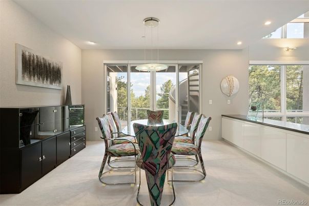 Dining room, Interior, Pendant Lights, Recessed Lighting