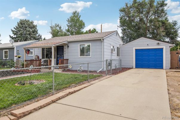Detached Garage, Exterior, Facade, Ranch