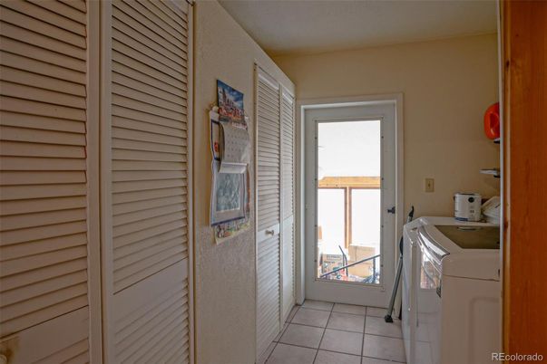 Interior, Washer