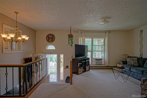Chandelier, Interior, Living room