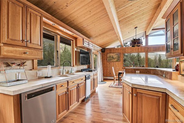 Dining room, Interior, Kitchen, Stainless Steel Appliances, Wooden Beams, Wooden Ceilings, Wood Texture Flooring