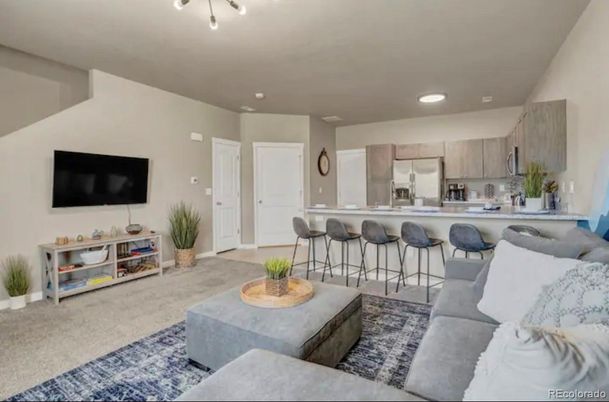 Interior, Kitchen, Living room, Recessed Lighting, Stainless Steel Appliances