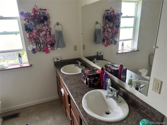 Bathroom, Dual Sink Vanities, Interior