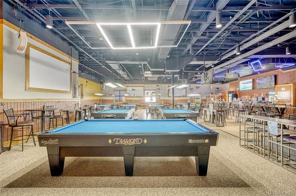 Billiard Table, Game Room, Interior