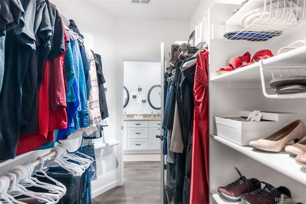 Interior, Walk-in Closets, Wood Texture Flooring