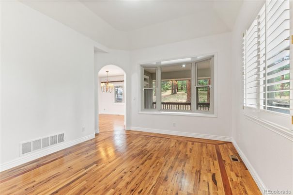 Chandelier, Empty room, Interior, Wood Texture Flooring