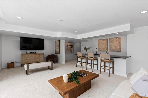 Dining room, Interior, Living room, Recessed Lighting