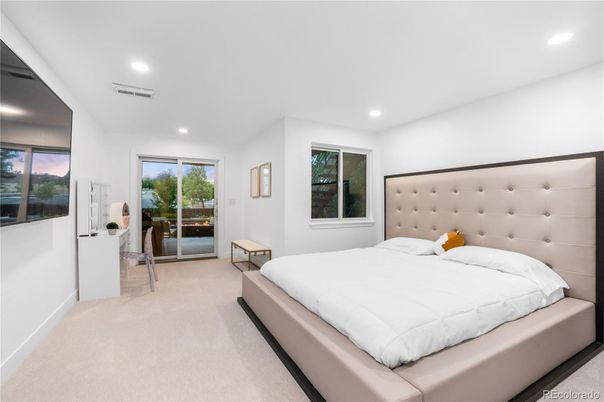 Bedroom, Interior, Recessed Lighting