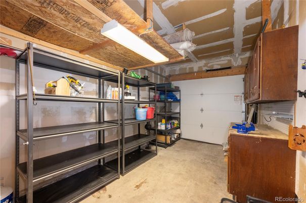 Garage, Interior