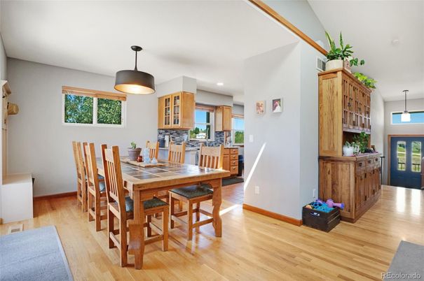 Dining room, Interior, Kitchen, Pendant Lights, Recessed Lighting, Wood Texture Flooring