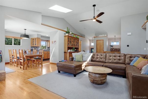Dining room, Interior, Living room, Pendant Lights, Recessed Lighting, Wood Texture Flooring