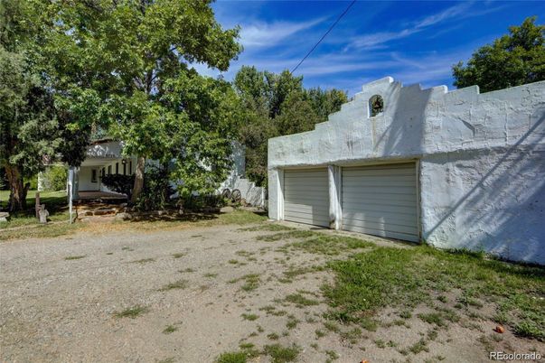Backyard, Detached Garage, Exterior