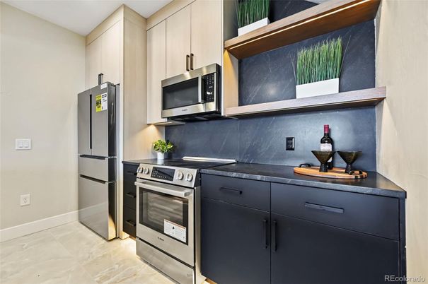 Interior, Kitchen, Stainless Steel Appliances
