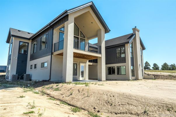 Backyard, Exterior, Facade, Modern