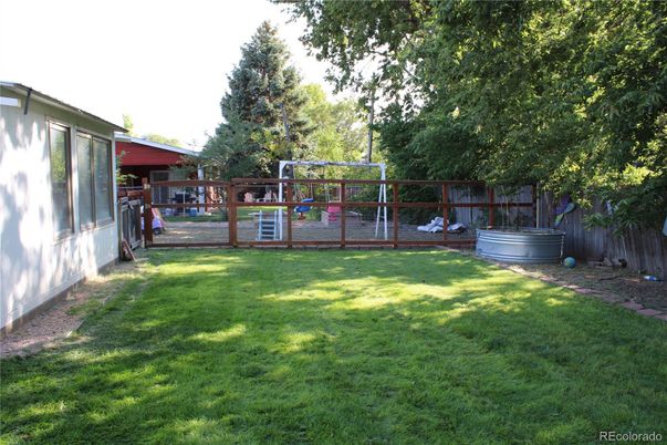Backyard, Exterior, Playground