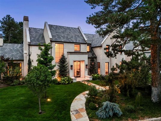 Backyard, Exterior, Facade, French Provincial