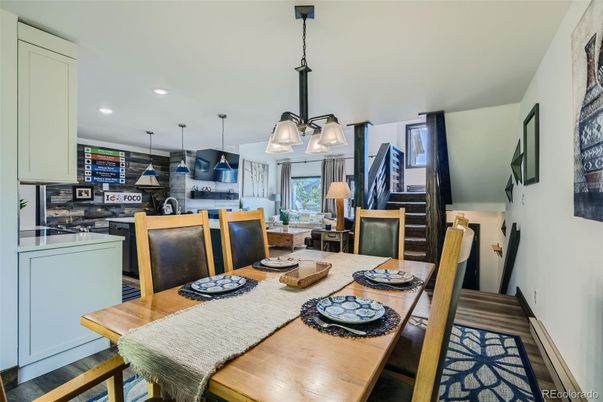 Dining room, Interior, Kitchen, Pendant Lights, Recessed Lighting, Wood Texture Flooring
