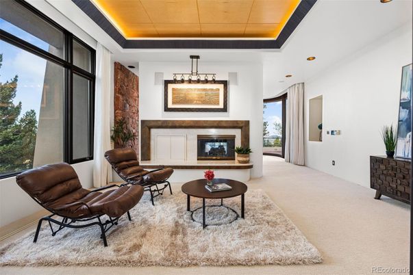 Fireplace, Interior, Living room, Pendant Lights, Recessed Lighting