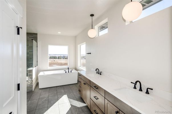 Bathroom, Dual Sink Vanities, Free Standing Baths, Interior, Pendant Lights, Recessed Lighting