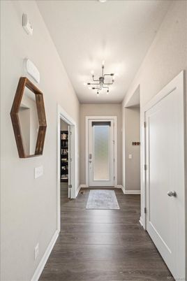 Interior, Pendant Lights, Wood Texture Flooring