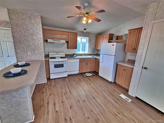 Interior, Kitchen, Wood Texture Flooring