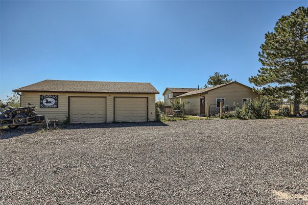 Backyard, Detached Garage, Exterior
